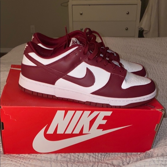 Nike Dunk Low Retro Team Red Sneakers